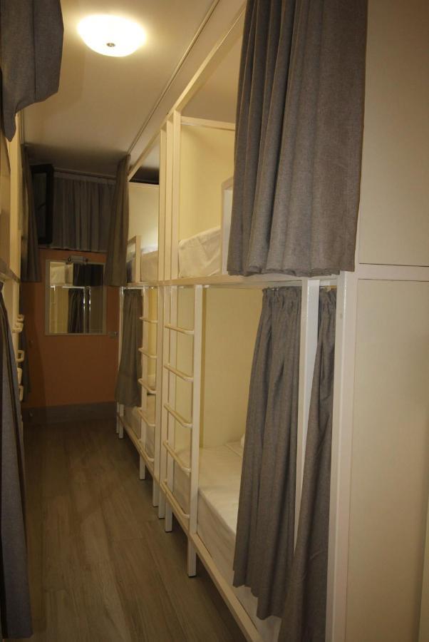Hostel Jeal Батуми Екстериор снимка