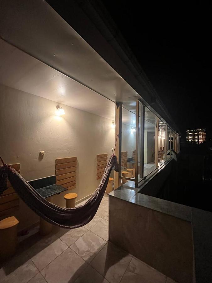 Hostel Jeal Батуми Екстериор снимка