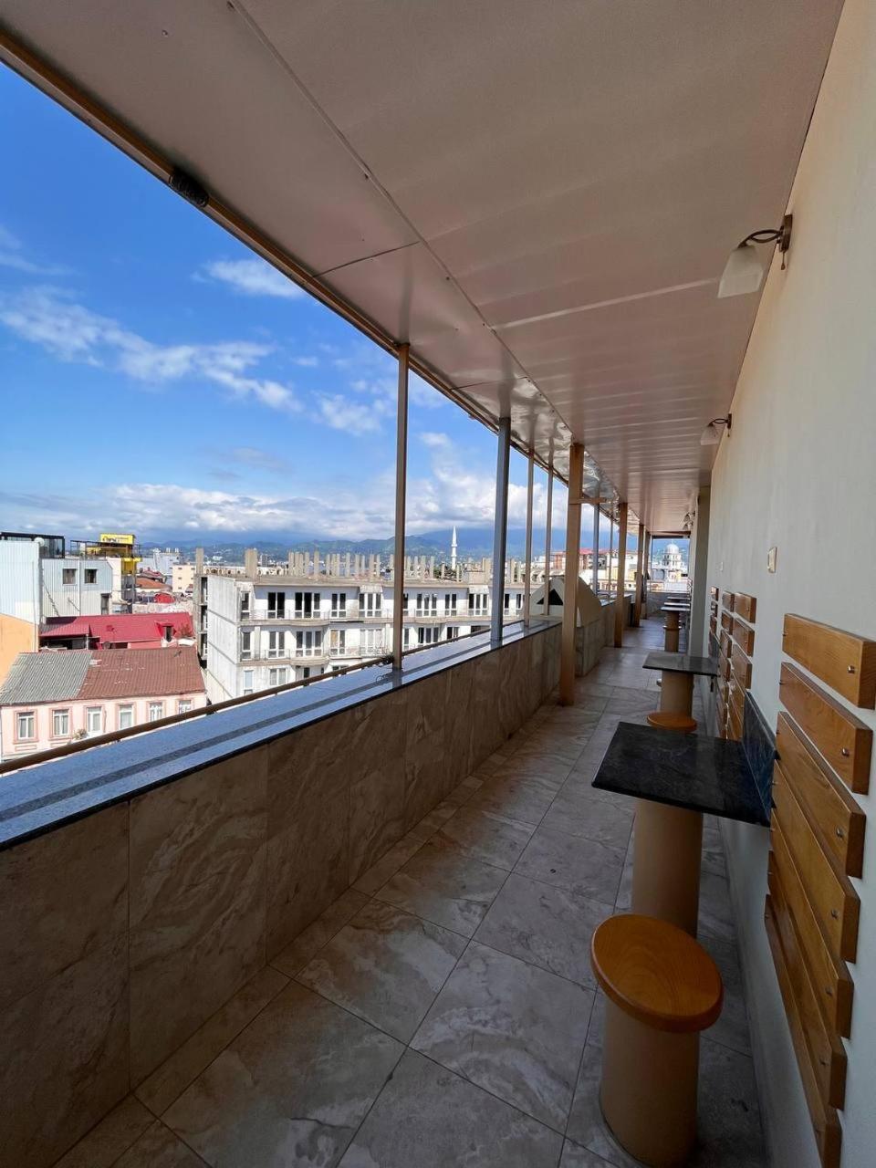 Hostel Jeal Батуми Екстериор снимка